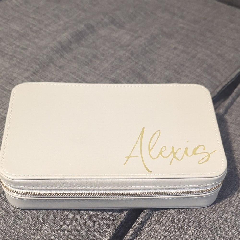 White Jewelry Box with Gold Script